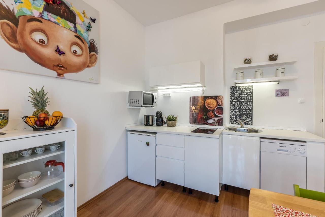 Noe And Joey Apartment Split Exterior foto